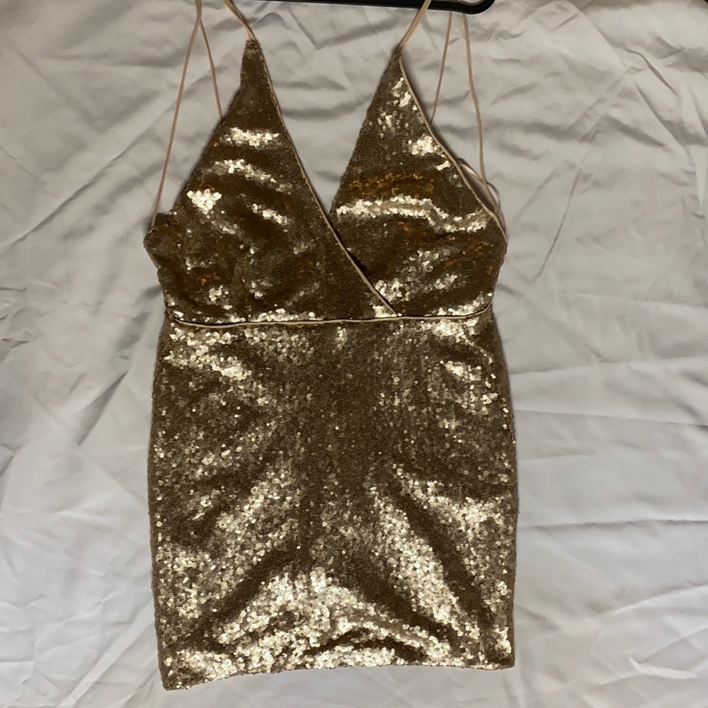 Sequins light pink cocktail dress